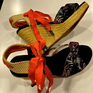 The Webster Miami tropical platform espadrilles size 11